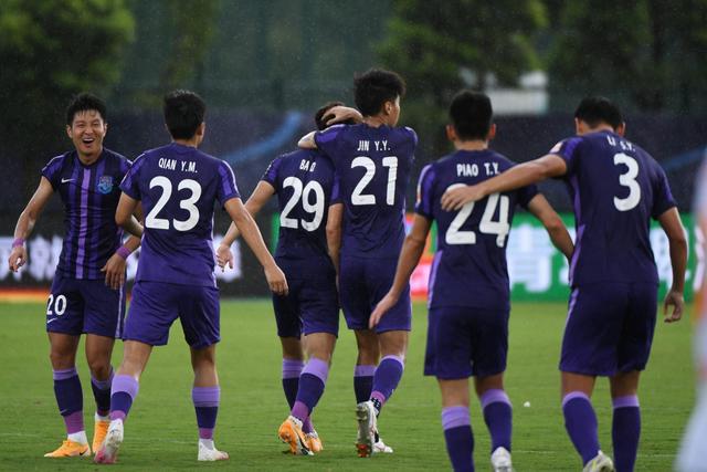 高诗岩伤情严重，篮球记者曝光检查结果